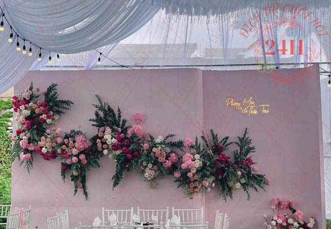 Mẫu backdrop tiệc cưới được ưa thích nhất