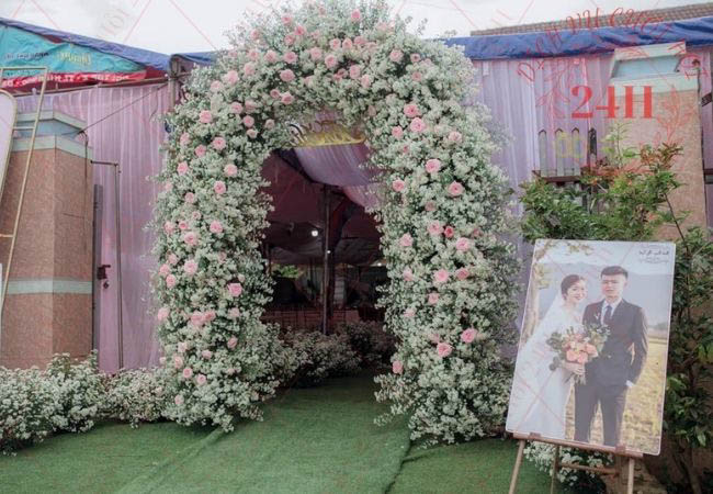 Mẫu trang trí cổng hoa đám cưới đẹp số 5