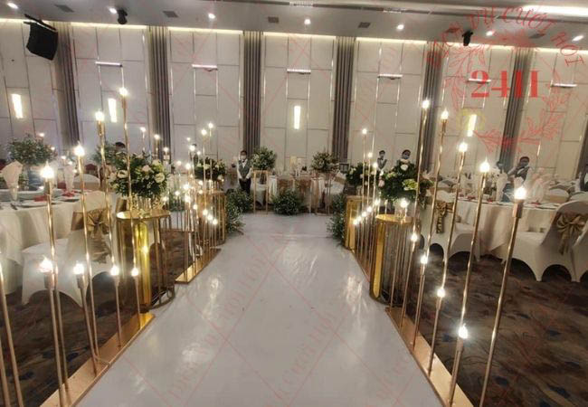 Mẫu trang trí lối đi đám cưới đẹp số 5